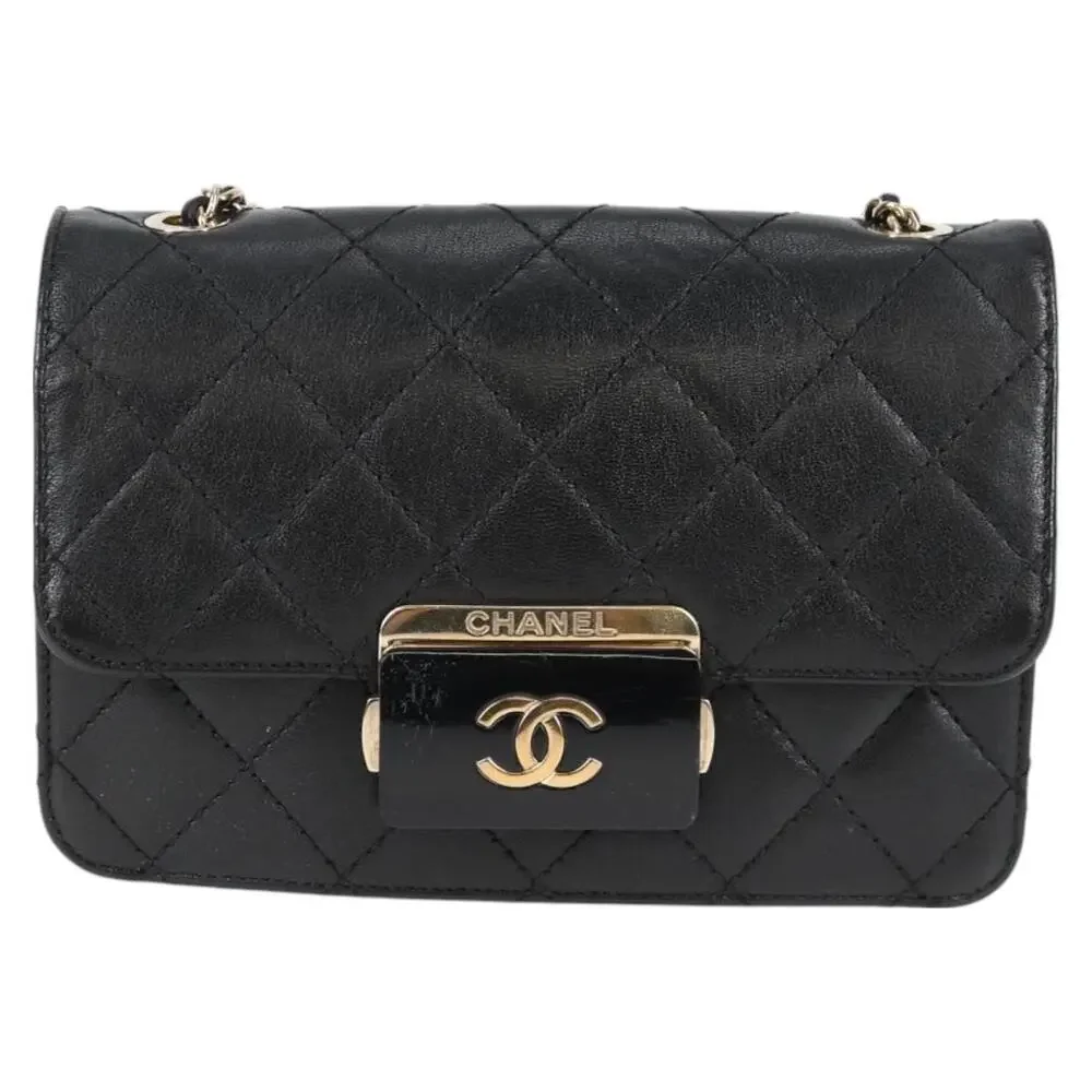Chanel Matelasse Lambskin Chain Shoulder Bag Black